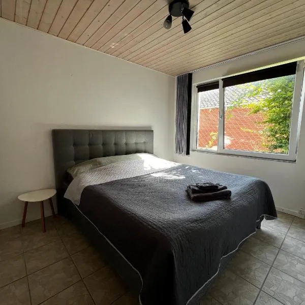 Charming Villa - Lalandia & Puttgarden & Femern, hotel din Rødby