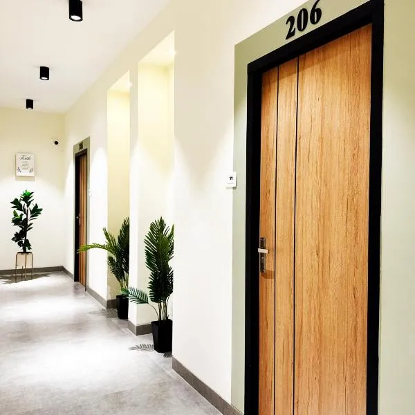 Rehoboth Signature Luxury Stay, хотел в Ченай