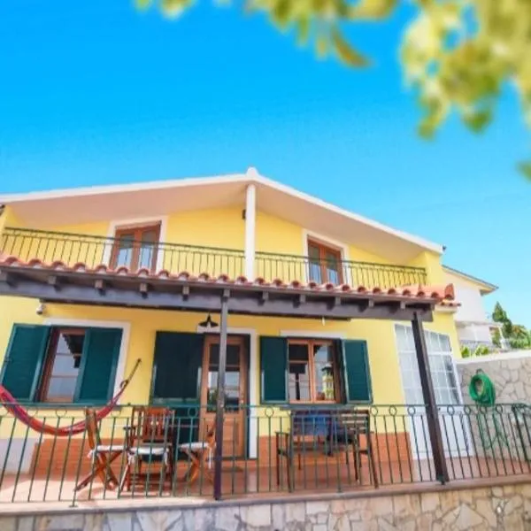 A House near CR7 Museum Madeira, Hotel in Funchal