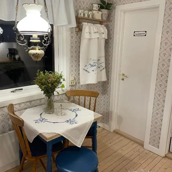 Bestemors hus - med kystnær beliggenhet, Hotel in Fredrikstad