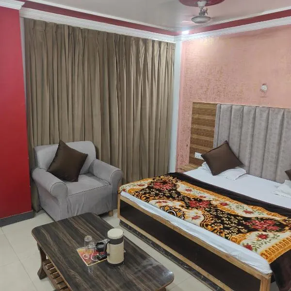 Hotel Royal Palace, hotel en Meerut