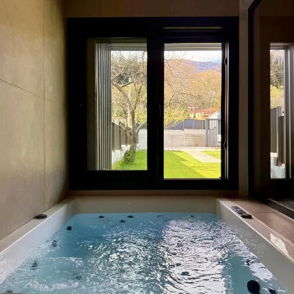 Bocca al Lupo Villas, Hotel in Kato Loutraki