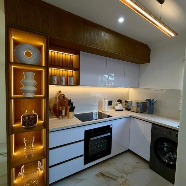 Stylish Modern Luxe Stays Pretoria East, hotel u gradu Pretorija