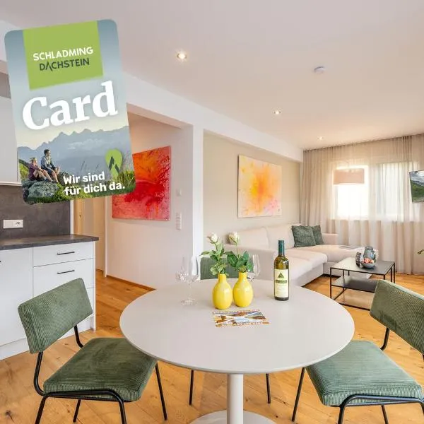 Drei Berge Blick - by myNests, hotel v mestu Gröbming