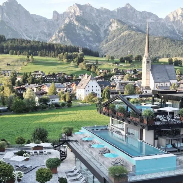 die HOCHKÖNIGIN - Mountain Resort, hotel a Maria Alm am Steinernen Meer