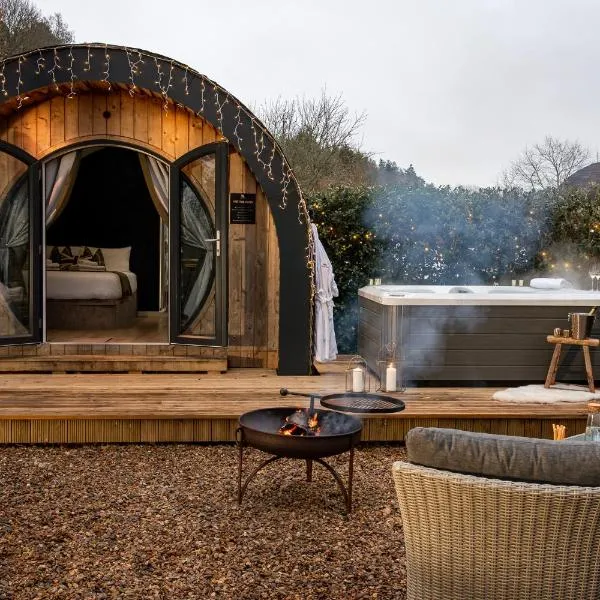 Glamping Retreats, hotel in Norwich