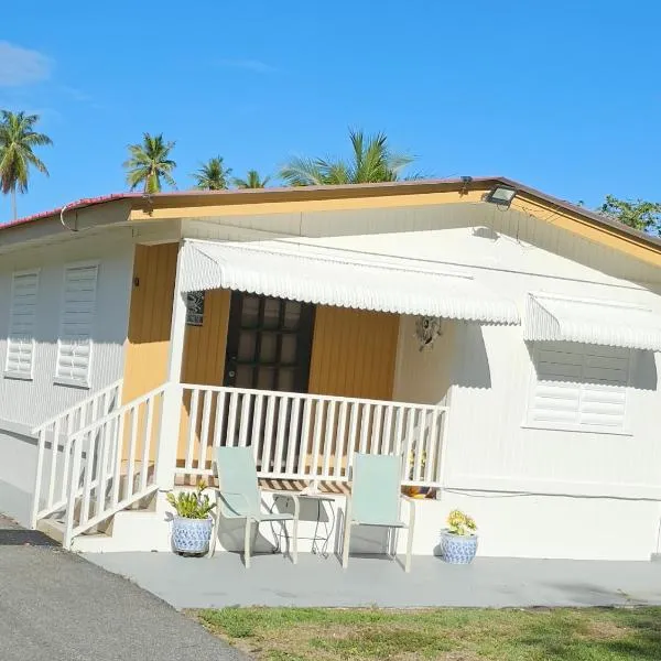 Casita Playera Aguadeña โรงแรมในTablonal