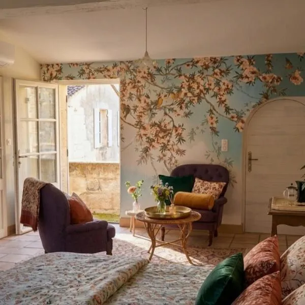 Chambre independante 49m2 ,maison Magda، فندق في بوكير