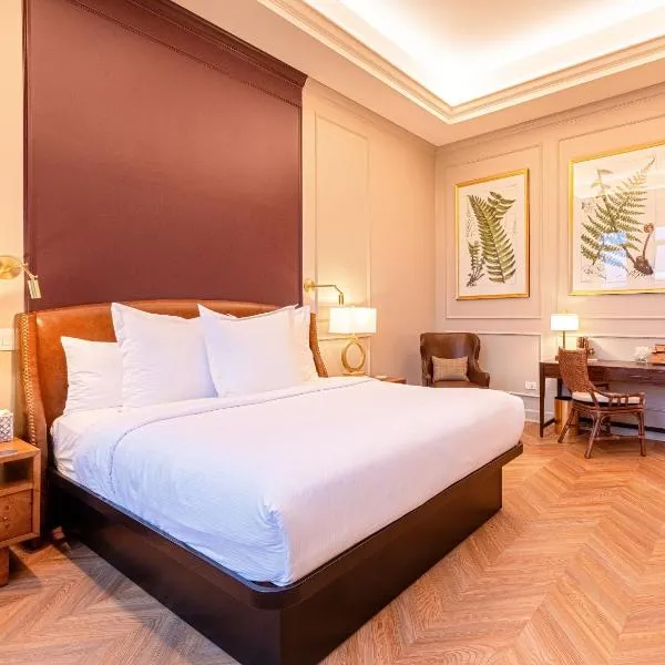 Sinclair Suites - Boutique Hotel West Dundee, hotel West Dundee-ben