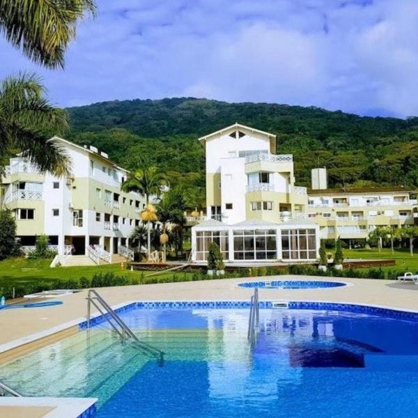 Apartamento em Resort na beira da Lagoa da Conceição