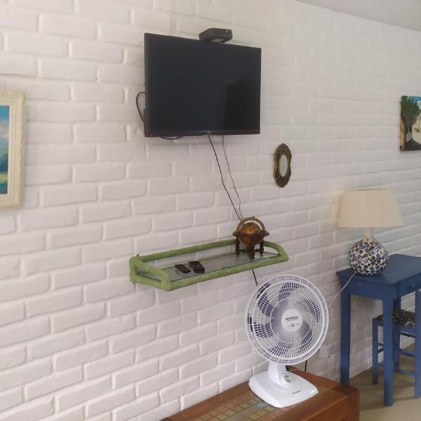 Kitinete amplo e aconchegante ao pé da serra - Foto 5