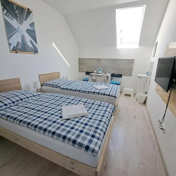 Apartmány Amália, Hotel in Piešťany