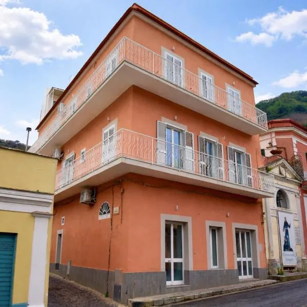 B&B Casa Lucrezia - Casamicciola Terme, hotel di Casamicciola Terme
