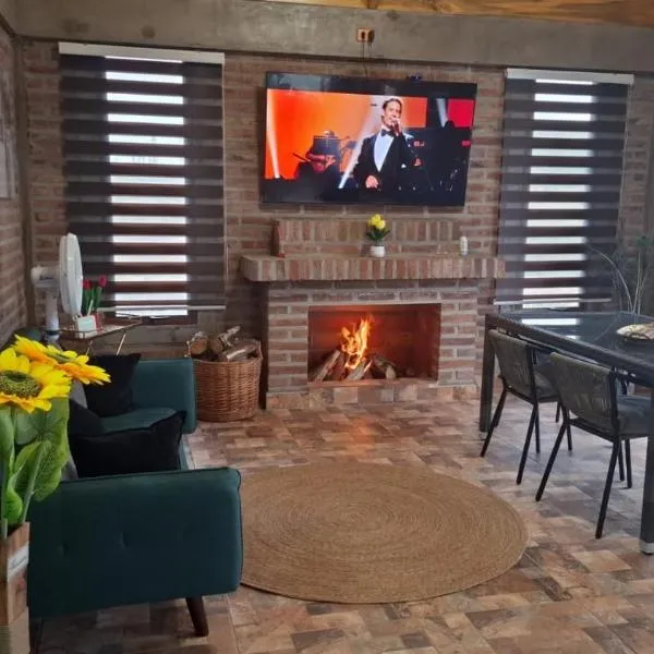 Hosteria y Cabañas Malloa - Naturaleza y Desconexión, hotel en Caracoles