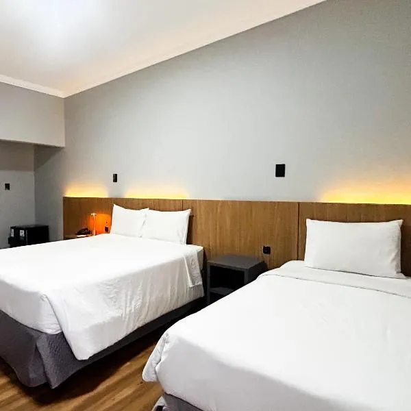 Hotel Del Rey by Poty - RUA XV DE NOVEMBRO, khách sạn ở Curitiba