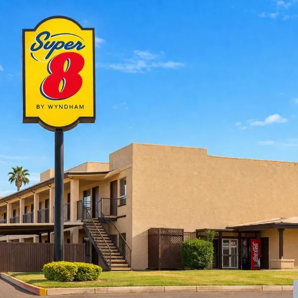 Super 8 by Wyndham Barstow, hotel a Barstow