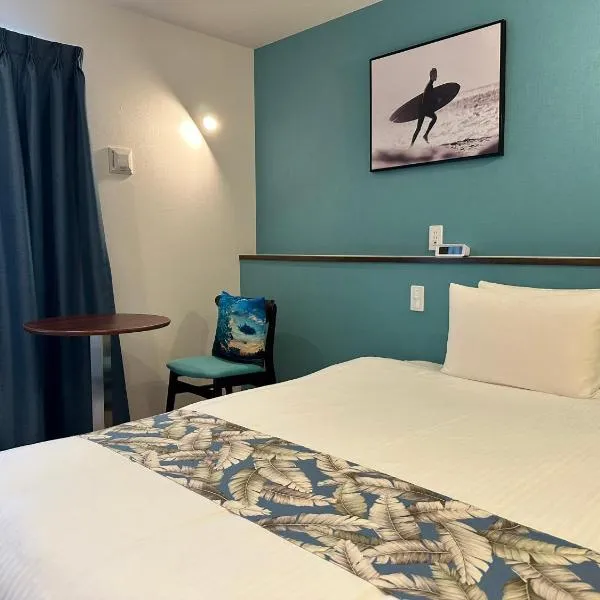 KOHALA　HOTEL, hotelli kohteessa Naha