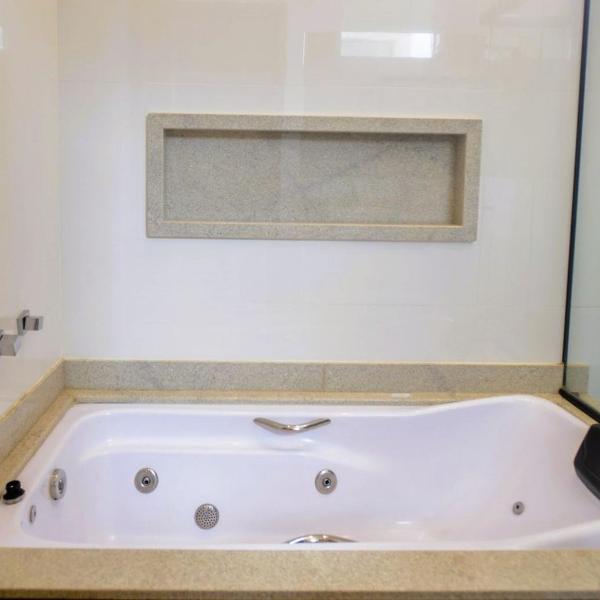 Casa com Piscina Aquecida Churrasqueira e Hidro - Foto 4