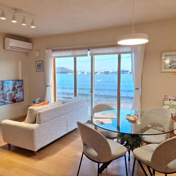 Peaceful Garden Home in Ota, Entire 3BR Parking, Hotel in Ōta (Gunma)