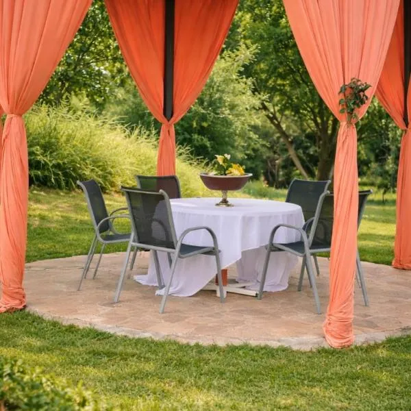 Dušanovac Panorama House - veliko dvoriste, 2 rostilja, pogled na Rasku – hotel w mieście Raška