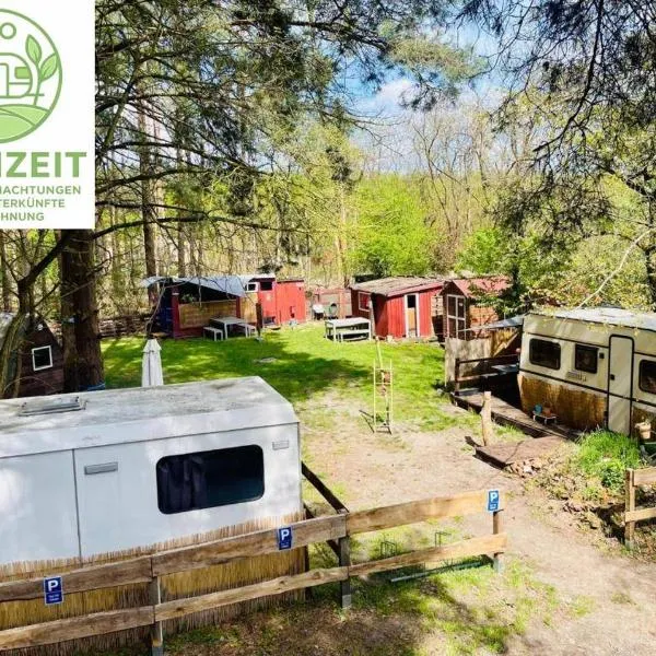 GRÜNZEIT Caravanübernachtungen und einfache Hütten im Wald, Hotel in Cottbus