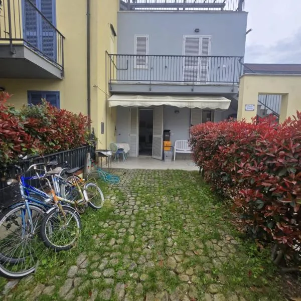 Lido di Dante RA Italia Intero alloggio casa vacanze, Hotel in Lido di Dante