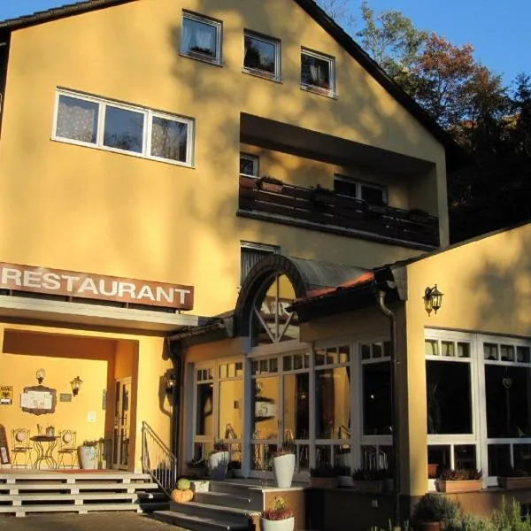 Hotel Goldbächel, hotel en Freinsheim