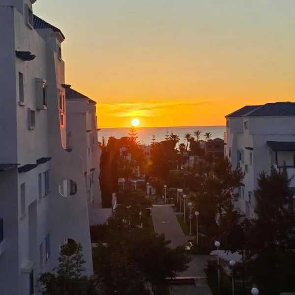 Beautiful sea and mountain views brand new, hotell sihtkohas Marina Smir