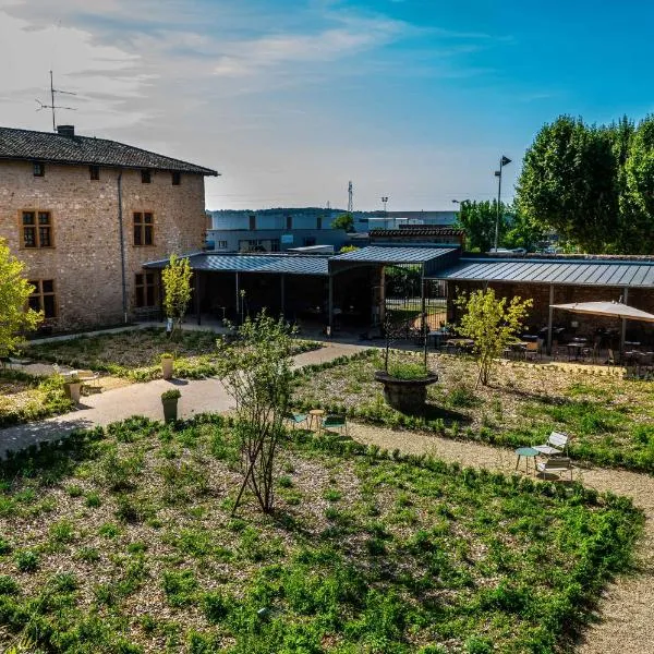 Demeures et Châteaux l'Abbaye Caladoise, Hotel in Villefranche-sur-Saône