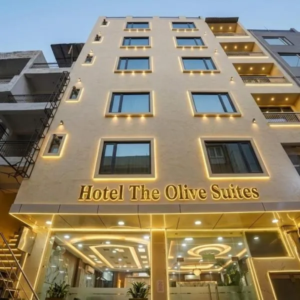 Hotel The Olive Suites Near Delhi International Airport, hotel u gradu Noida