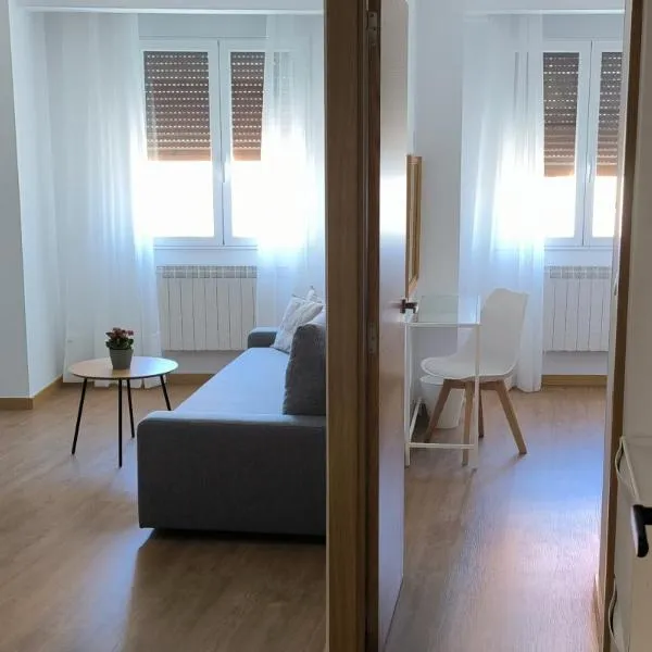 Hotel Arias, khách sạn ở Vigo