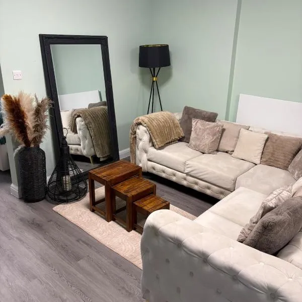 Petite Apartment in Denham, hotel di Denham