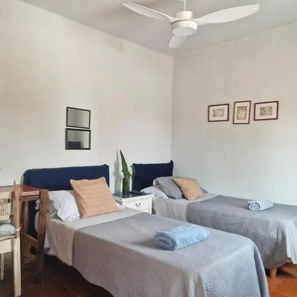 Alojamiento La Liboria, solo mujeres, hotel in Córdoba