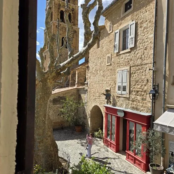 La maison de jules - centre piéton, hotel in Moustiers-Sainte-Marie