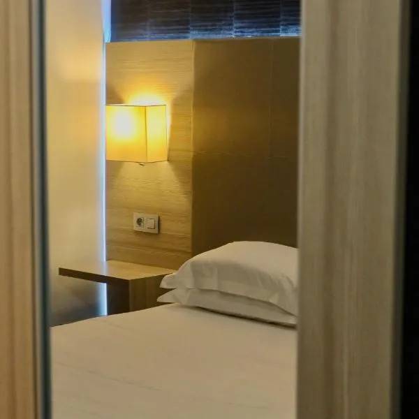Hôtel L'Escale Coté Port, ξενοδοχείο σε LʼÎle-Rousse