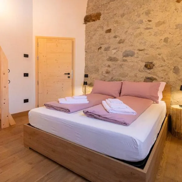 Country Life Chalet, hotelli kohteessa Tione di Trento