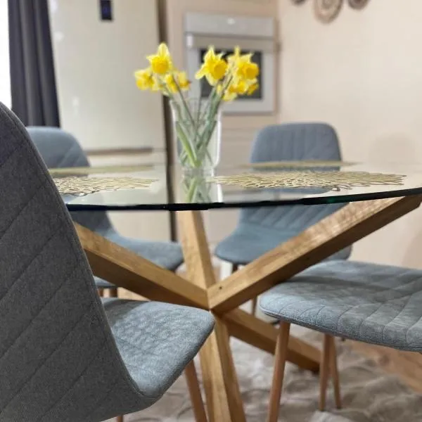 Design & space for the family, hotel sa Oradea