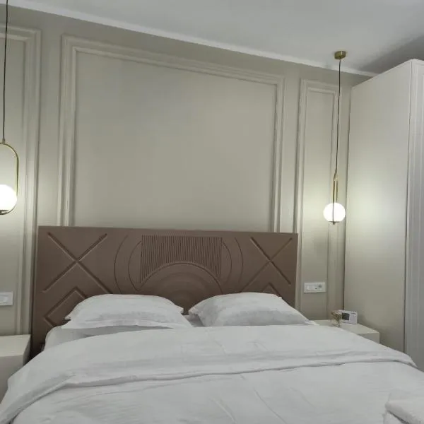 Edward Luxury Studio, hotelli kohteessa Slănic-Moldova