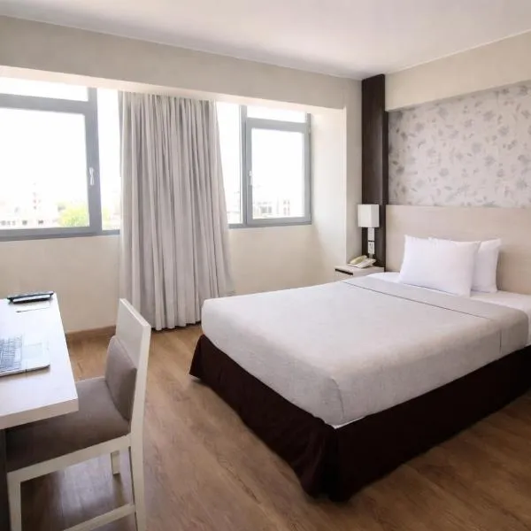 Palmetto Hotel Business San Miguel, hôtel à Lima