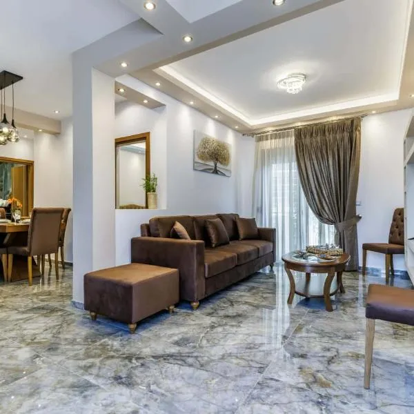 The Hidden Gem Skopelos - Elegant Island Retreat, hotelli kohteessa Skopelos Town