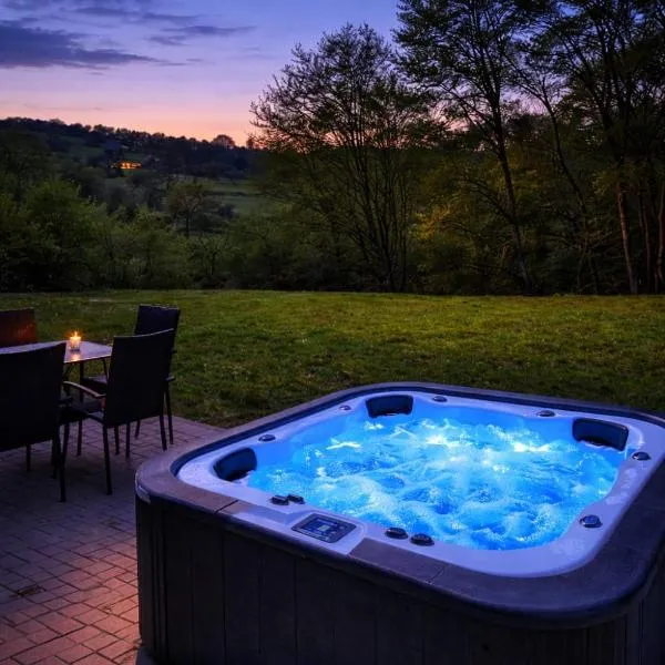 Ferienhaus Haselnuss, Hotel in Schleiden