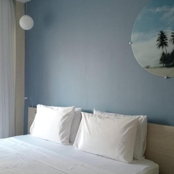 Flat colado a praia de Boa Viagem - Foto 2