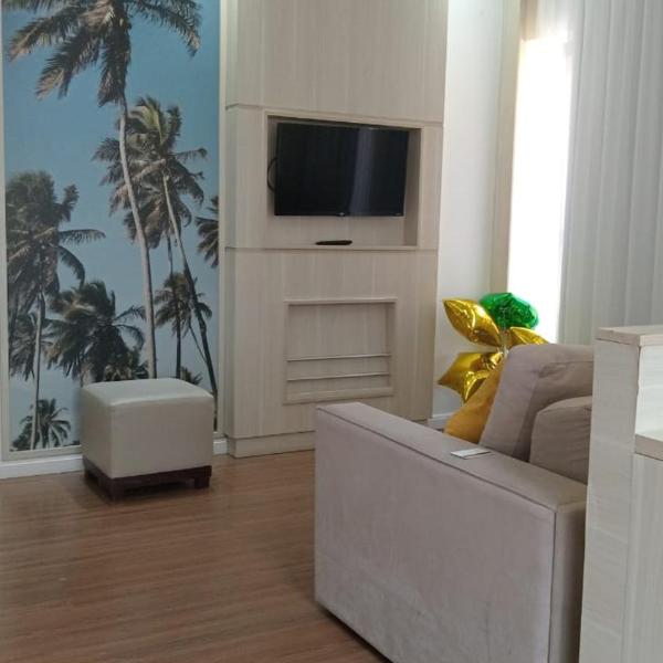 Flat colado a praia de Boa Viagem