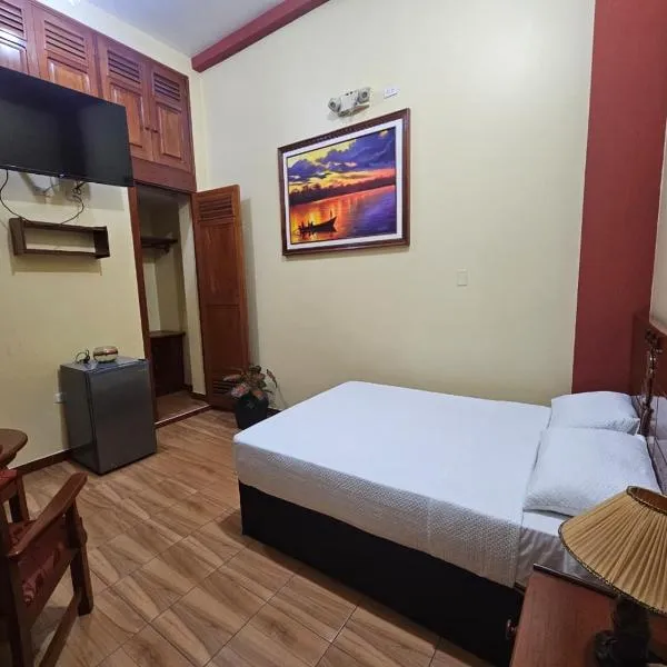Alojamiento El Cardenal、イキトスのホテル