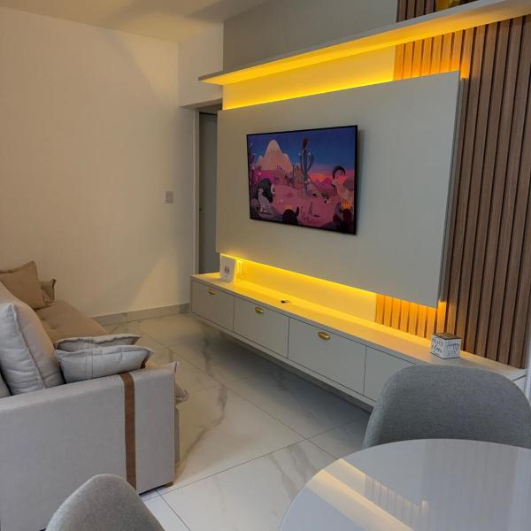 Apt Climatizado, Confortável, Bem Localizado, com área Gourmet completa privada - Foto 2