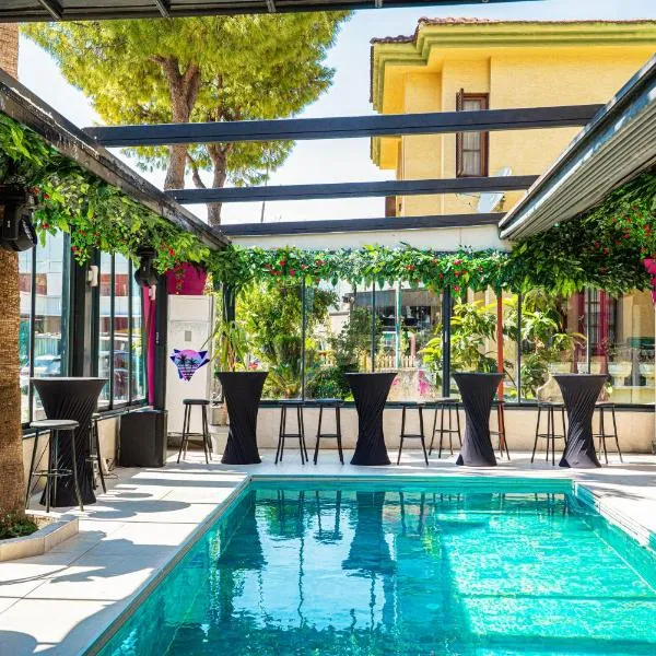 Ola Hotel, hotel in Antalya