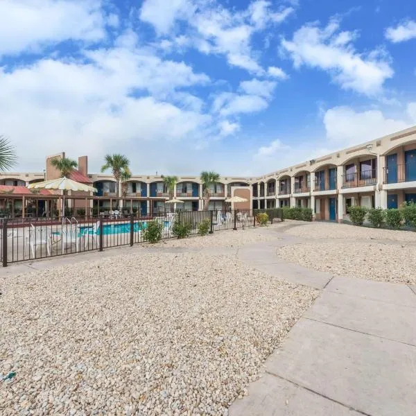 Days Inn by Wyndham San Antonio Splashtown/ATT Center, hotel em San Antonio