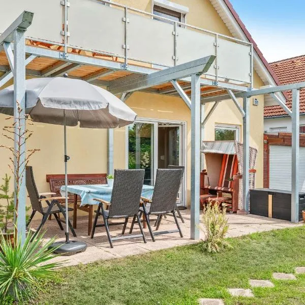 Am Schulberg Ferienhaus Albatros, hotel u gradu Heringsdorf