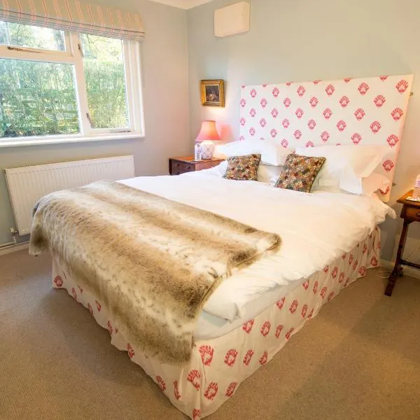 Yew Tree Cottage, hotell sihtkohas Maidford
