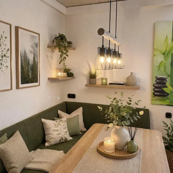 Charmantes Apartment Roding mit 3 Schlafzimmer, hotell i Roding